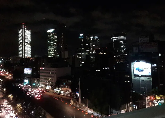 Block Hotel 3*