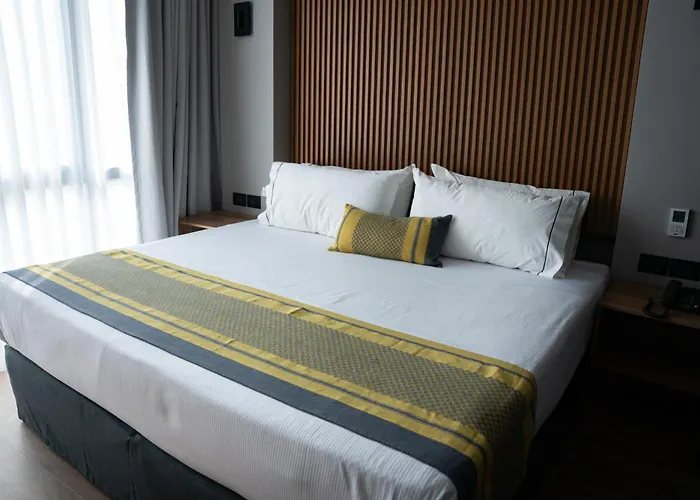 Hotel Block 3*