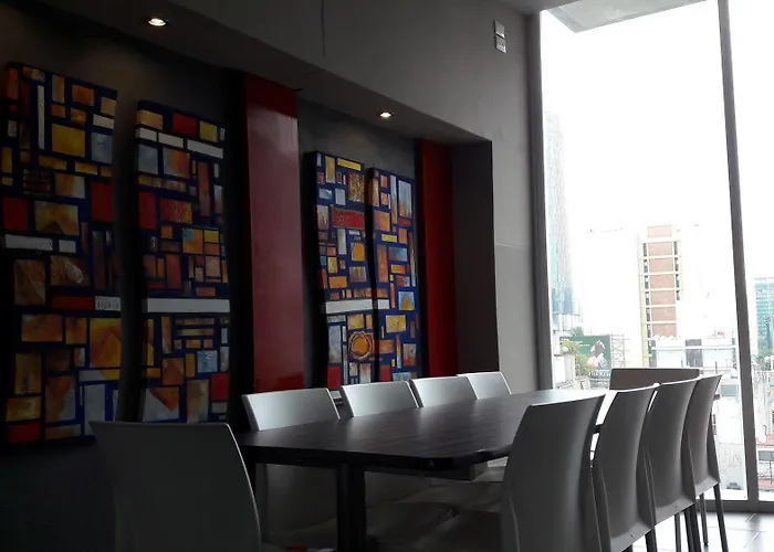 Block Hotel